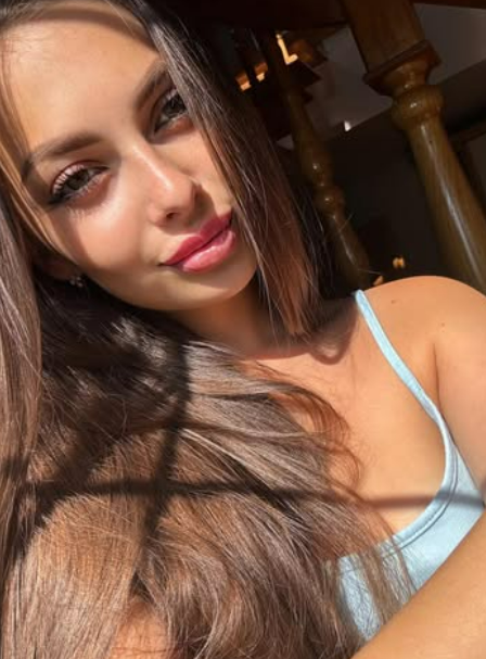 Sophia Reed - OnlyFans Model