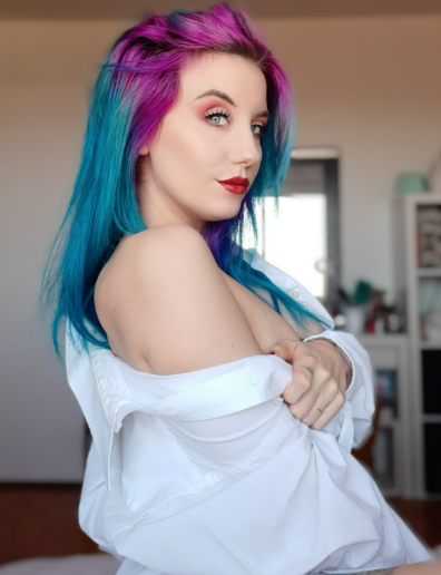 Xoklau - OnlyFans Model